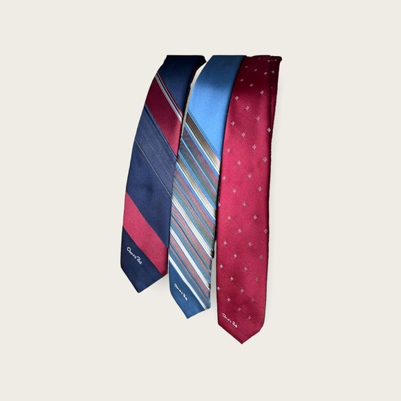Oscar de la Renta luxury set of 3 ties in great condition- High Fashion